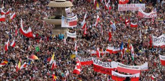 Vatican, Rome gear up for canonizations of John XXIII, John Paul II