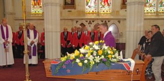 Fond farewell for Dunedin choirmaster
