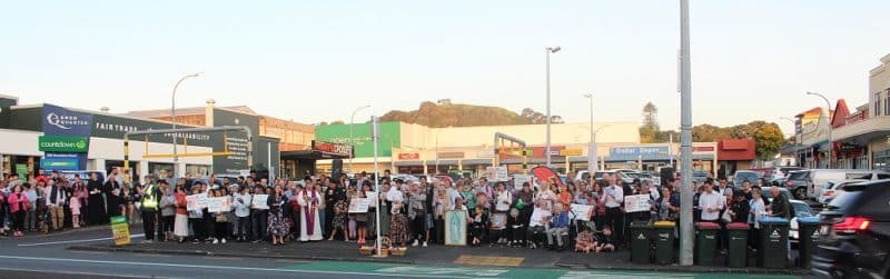 3 vigil crowd