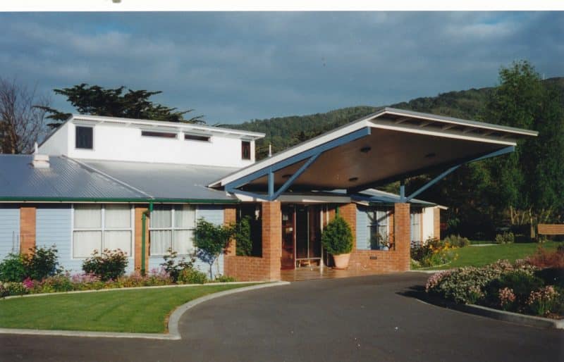 St Josephs web
